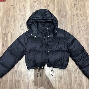 Black cropped puffer jacket